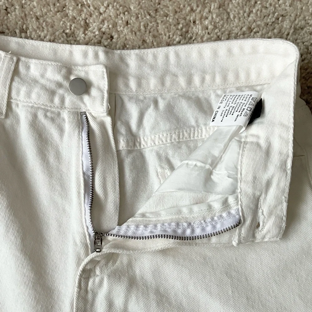 Shein | White Denim Women's Shorts - Picture 5 of 8